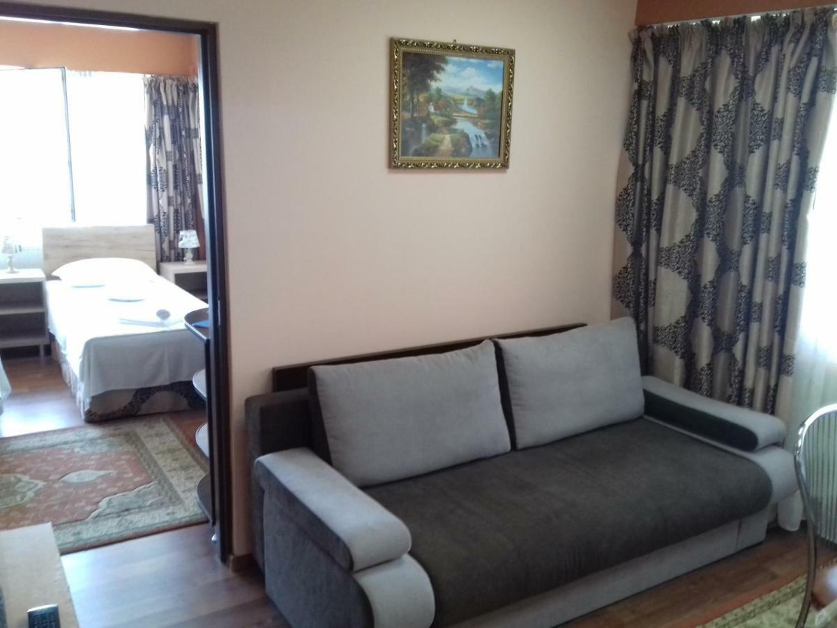 Casa Paul Otel Galaţi Dış mekan fotoğraf